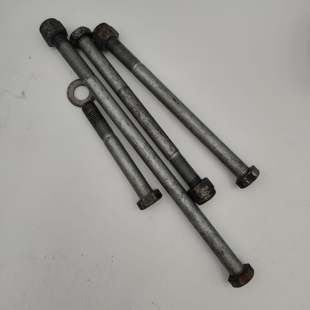 N308765012020 / N910118012000 –SCHRAUBENSET LENKGETRIEBE G 300 – Mercedes/Puch gebraucht