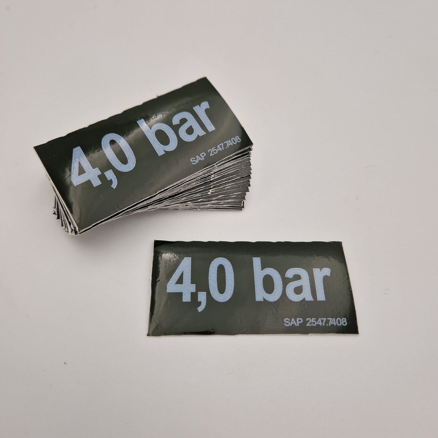 SELBSTKLEBE-ETIKETTE 60X30MM REIFENDRUCK 4,0BAR