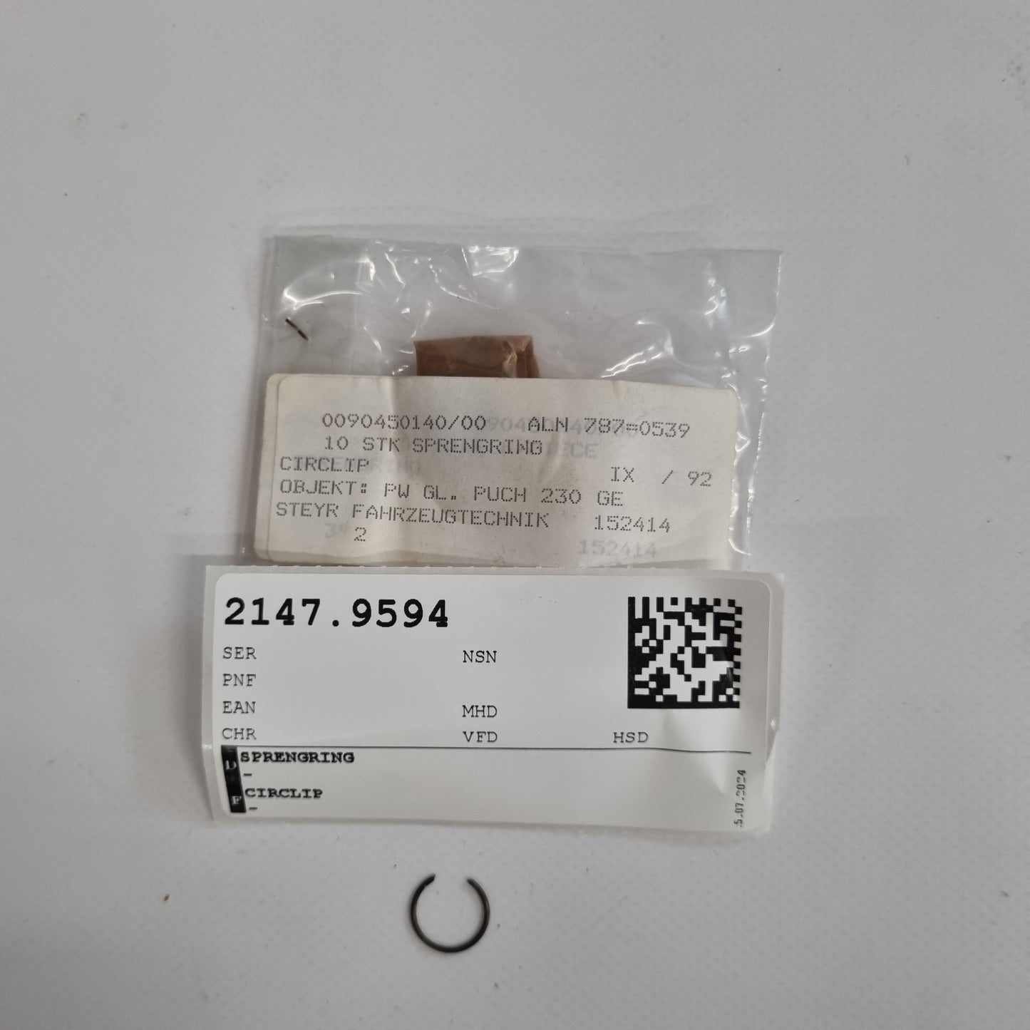 Snap ring A0090450140