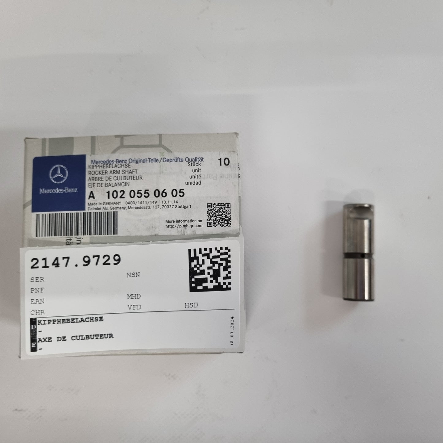 Axe de culbuteur A1020550605
