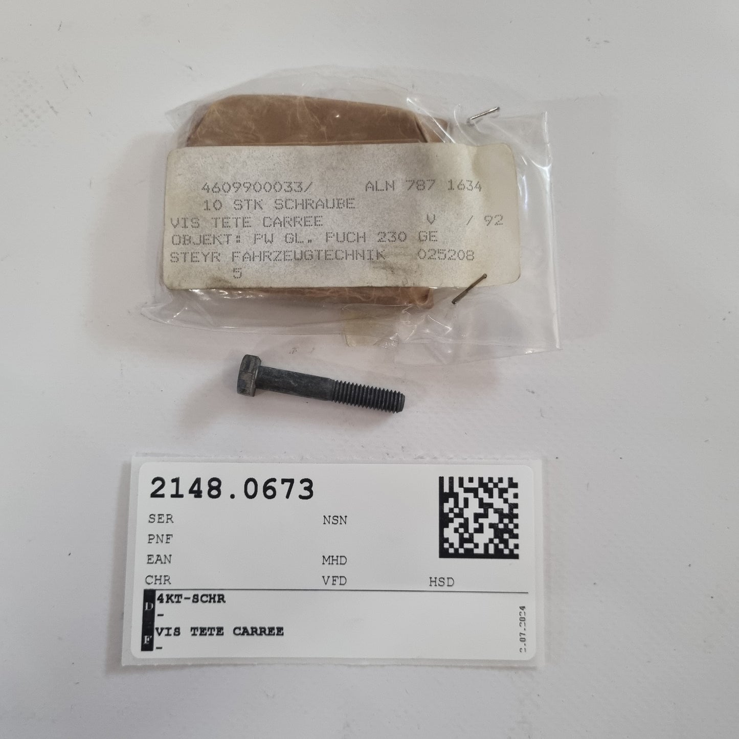 SQUARE SCREW A4609900033