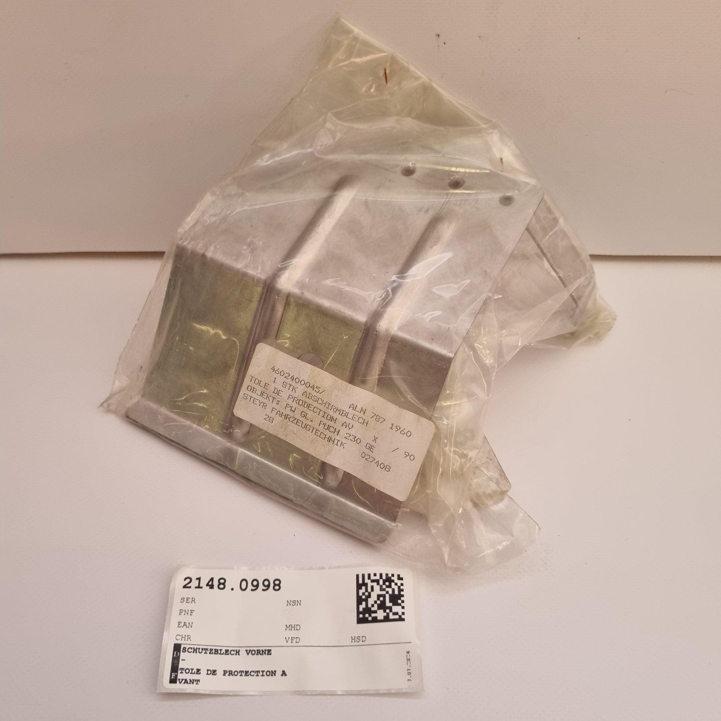 SCHUTZBLECH VORNE A4602400045