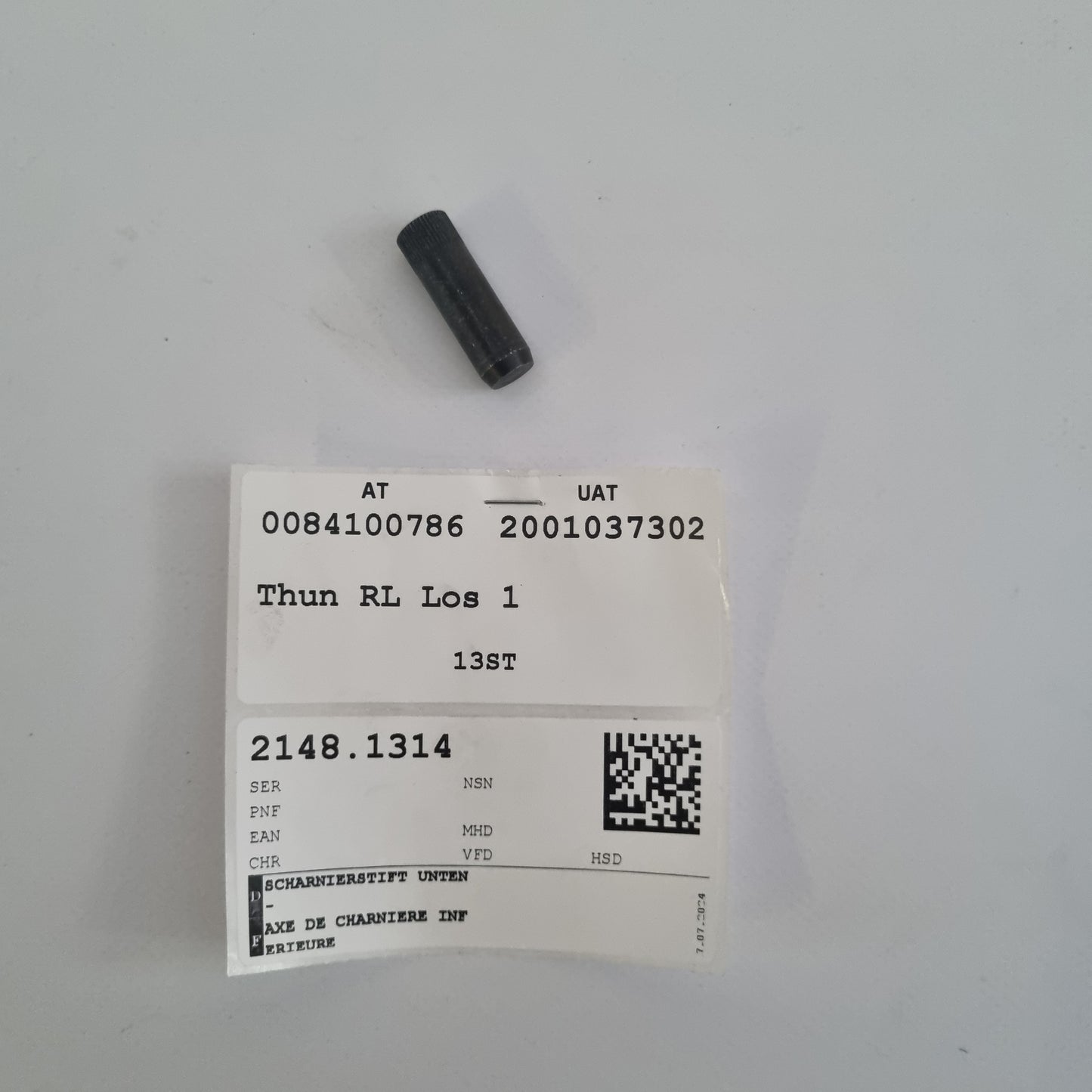 Axe de charnière inférieur A4619880258