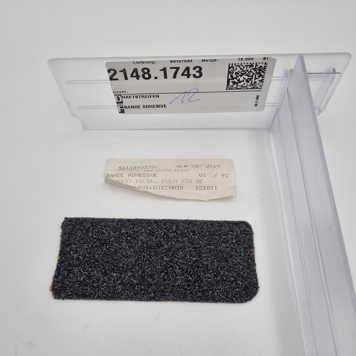 ADHESIVE STRIP A4616840335
