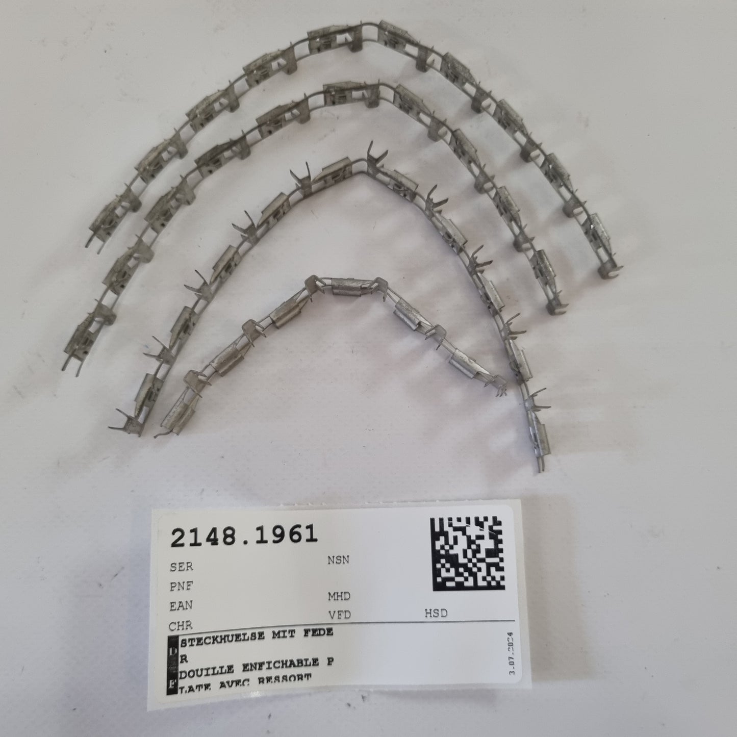 Flat plug socket with spring A0001597779