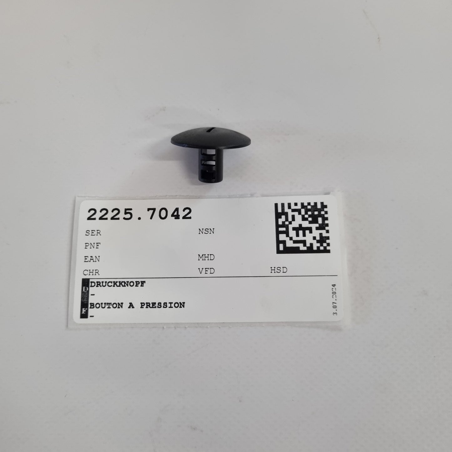 PUSH BUTTON