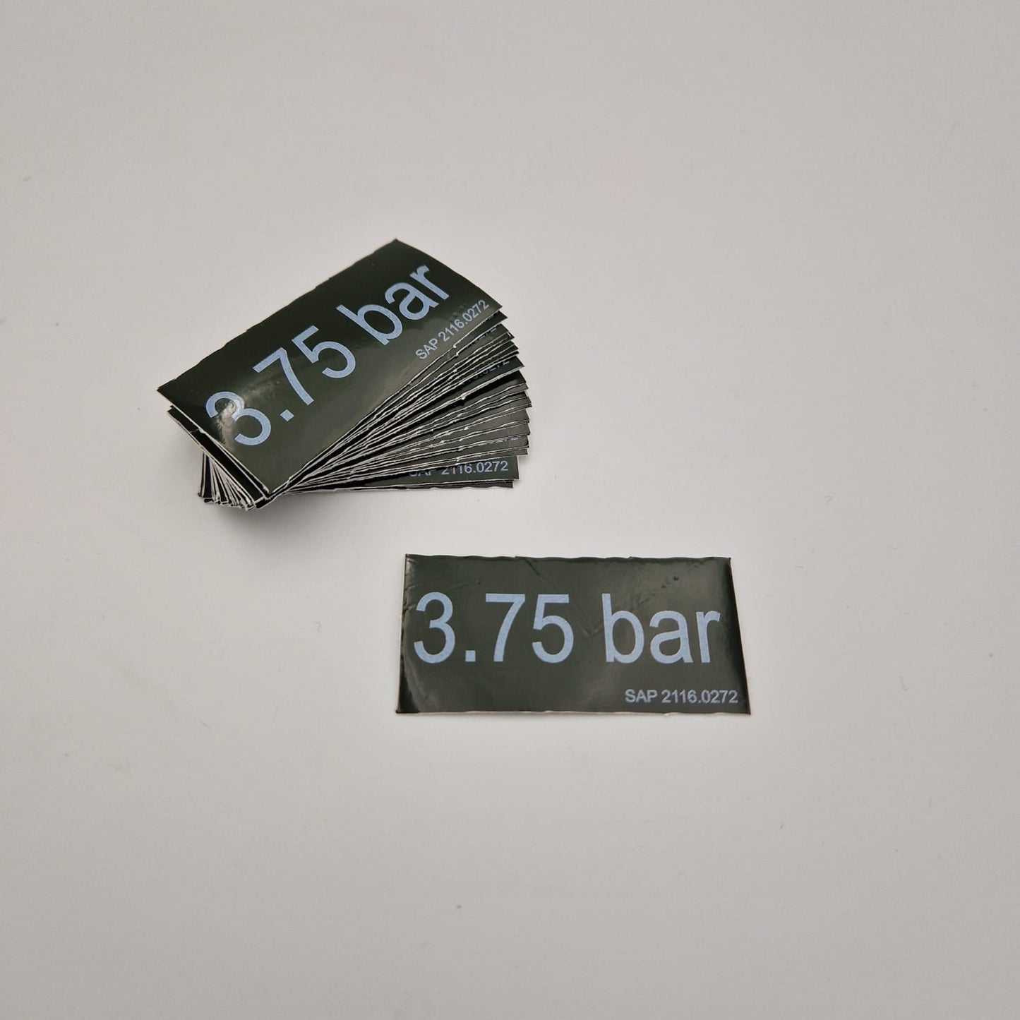 SELBSTKLEBE-ETIKETTE 60X30MM REIFENDRUCK 3,75BAR