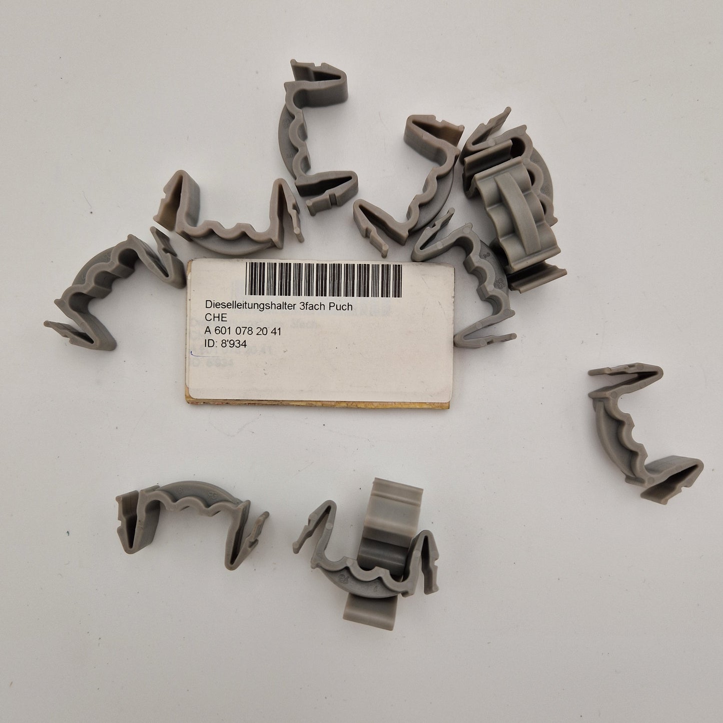 Dieselleitungshalter 3fach A6010782041 WOLF 250 GD / 270 CDI / 290 GD