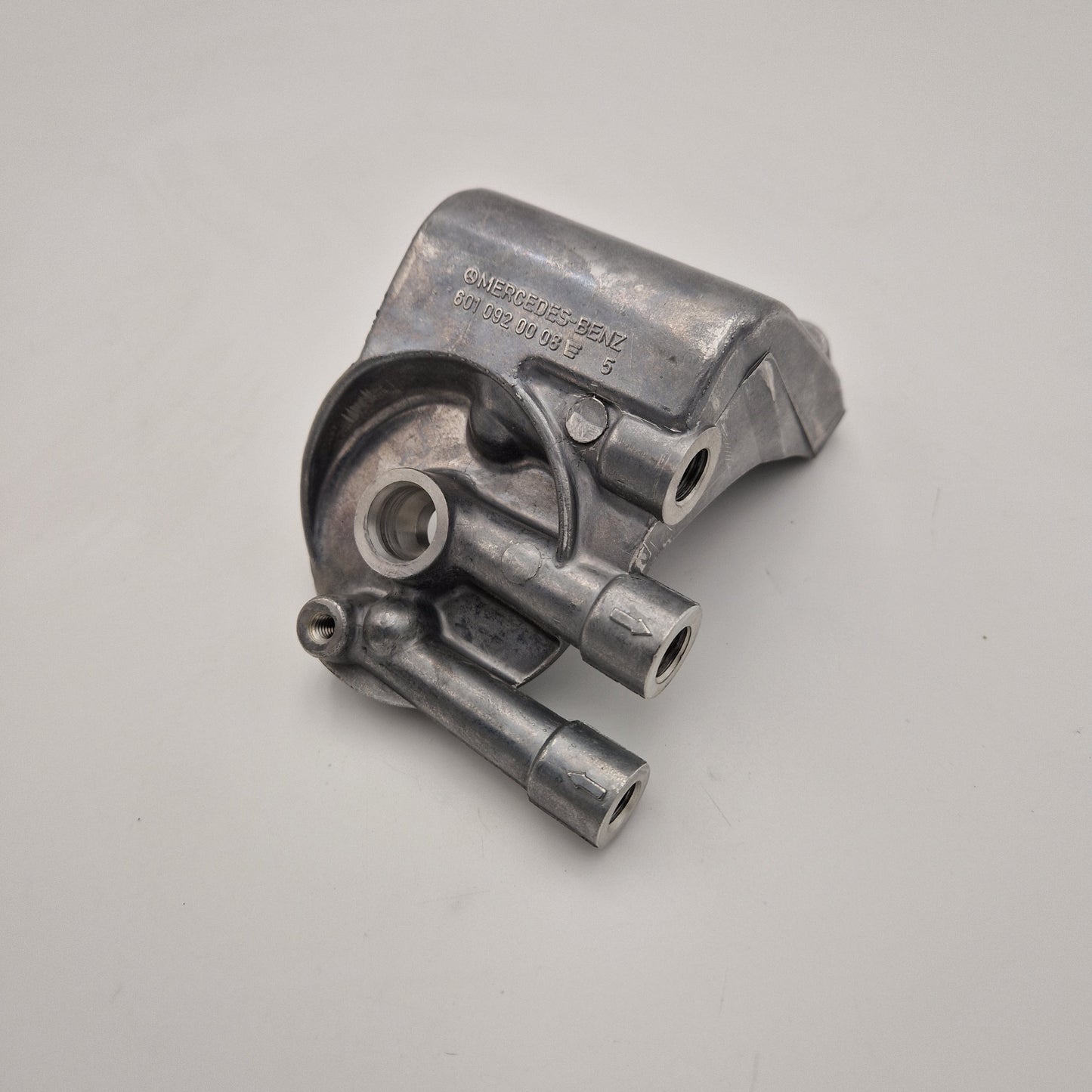 Filterkopf A6010920008 OEM WOLF 250 GD / 290 GD