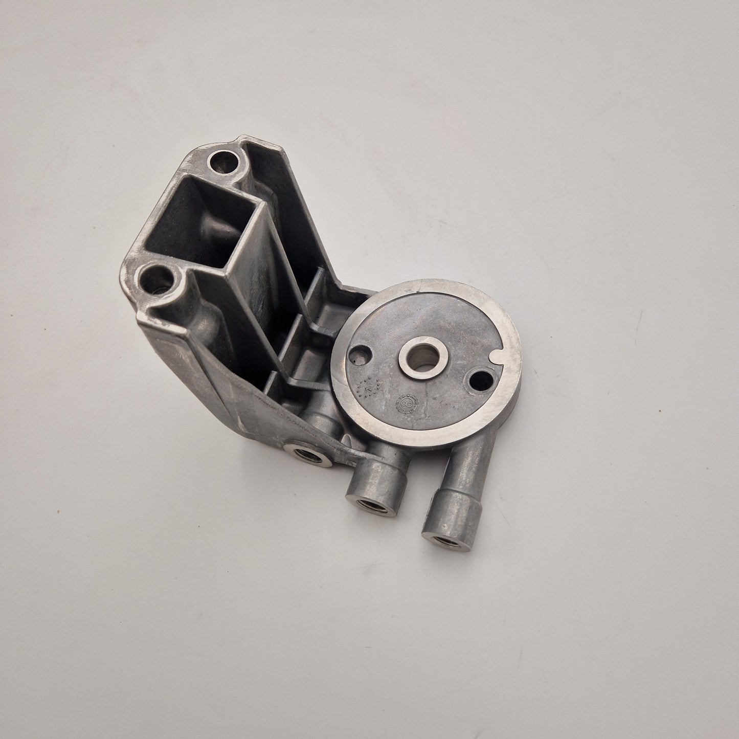 Filterkopf A6010920008 OEM WOLF 250 GD / 290 GD