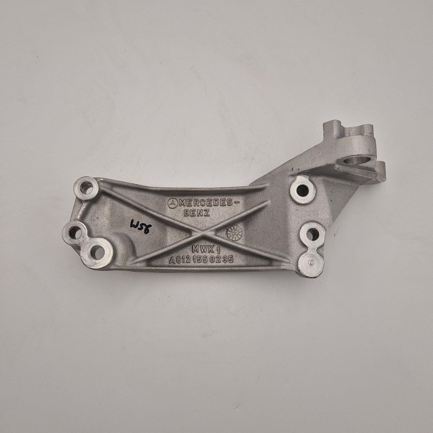 TRAEGER  A6121550235