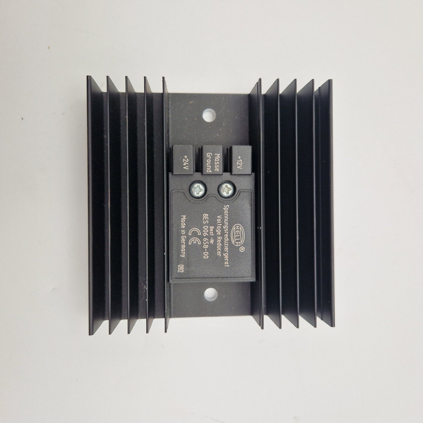 Hella 8ES 006 658-001 Spannungswandler