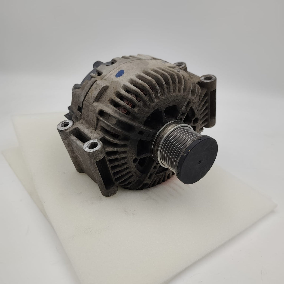 A6421540402 – Générateur Alternateur 14V/180A Valeo G300 Cdi 24V – Mercedes/Puch