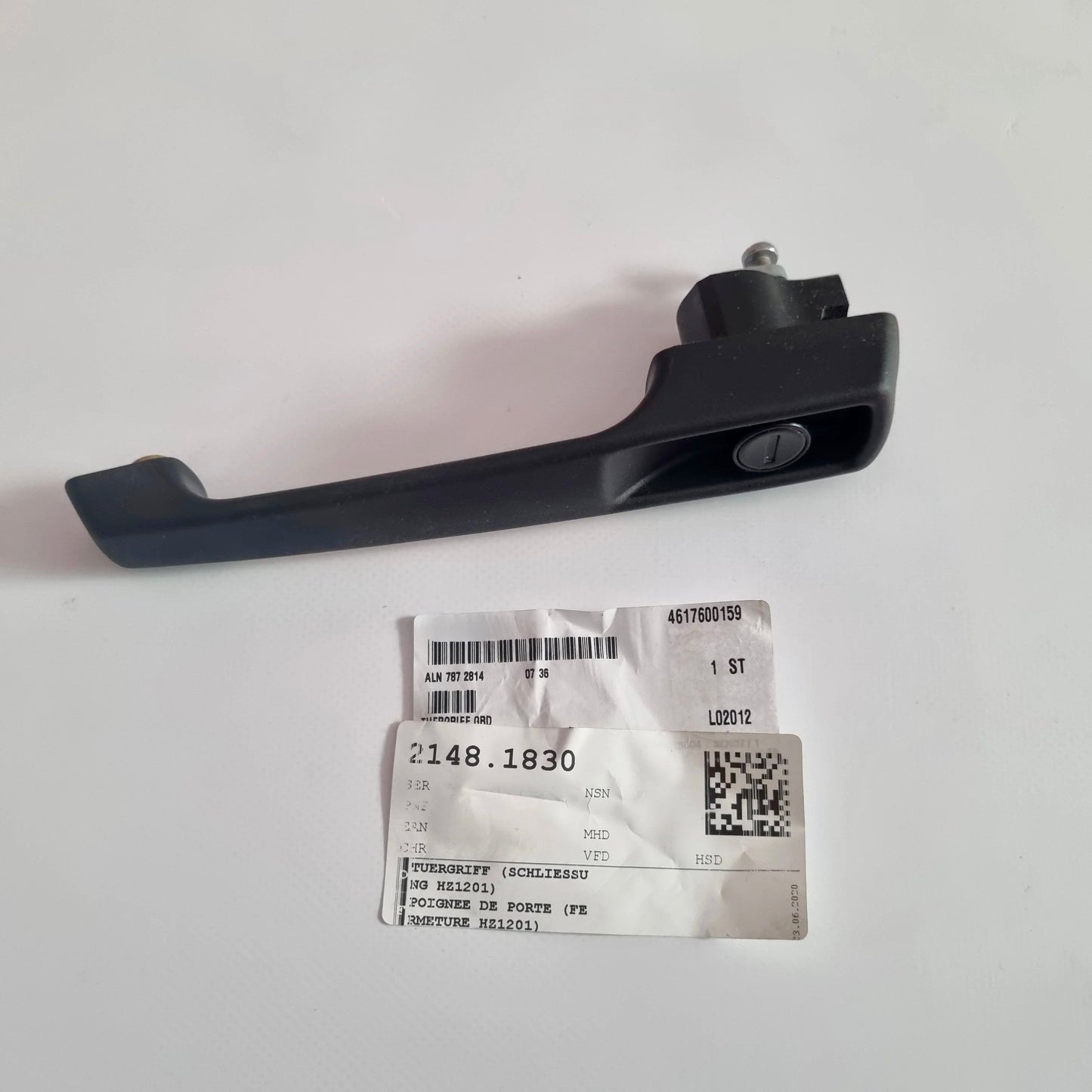 TUERGRIFF (SCHLIESSUNG HZ1201) A4617600159