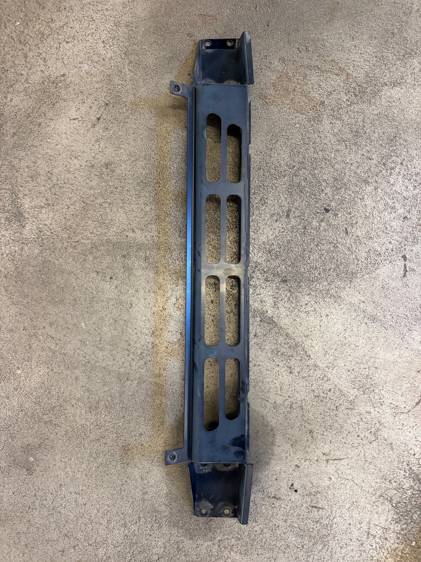 QUERTRAEGER VORN UNTEN A 461 620 03 30 G300 CDI