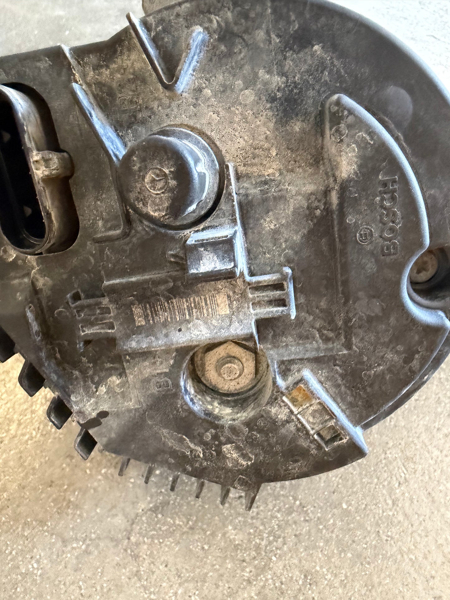 DREHSTROMGENERATOR ALTERNATOR 12V; SEALED, FOR OFF-ROAD USE WITH FORDING A4619064100 G300 CDI