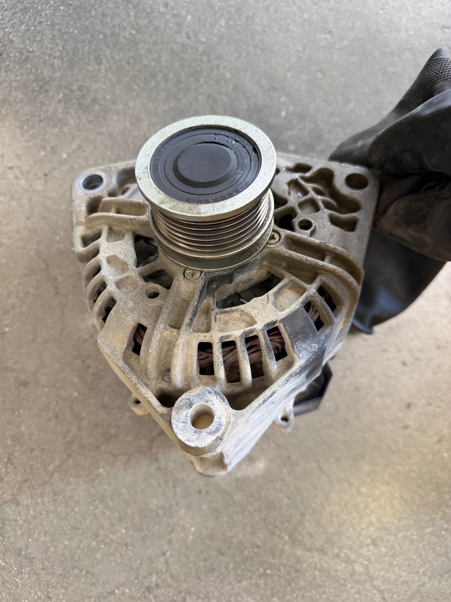 DREHSTROMGENERATOR ALTERNATOR 12V; SEALED, FOR OFF-ROAD USE WITH FORDING A4619064100 G300 CDI