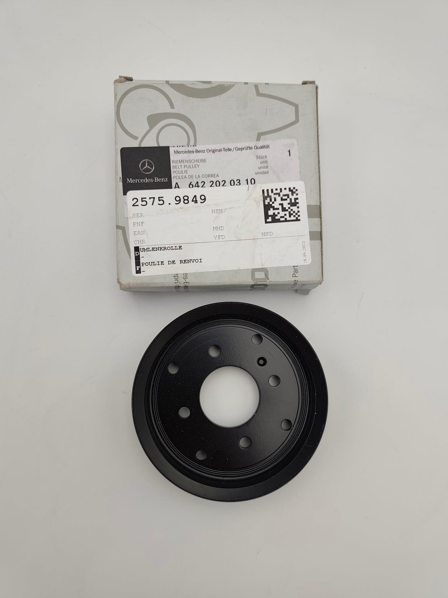 RIEMENSCHEIBE UMLENKROLLE OEM A6422020310 G 290 GD