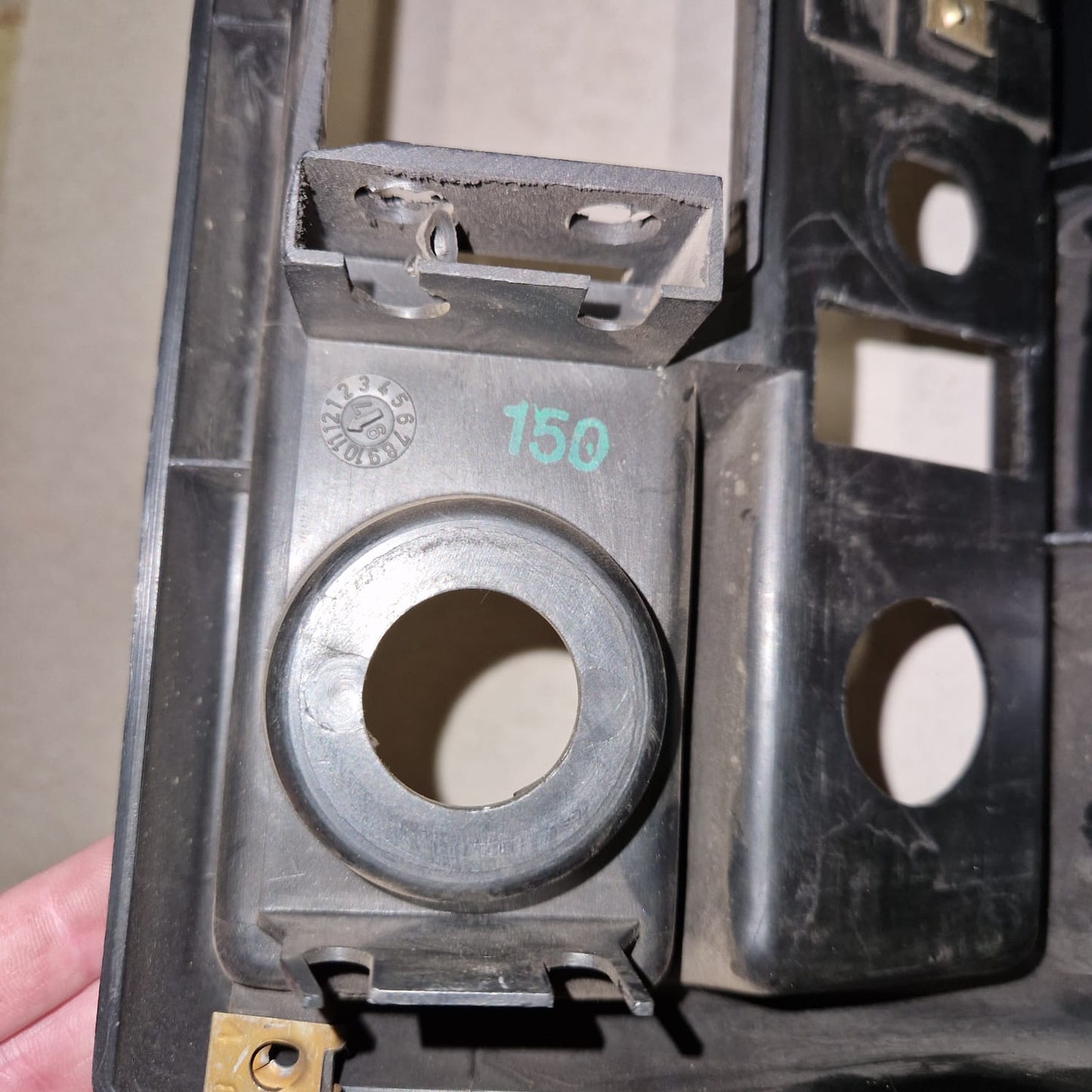 KONSOLE / KOMPL A4616890031