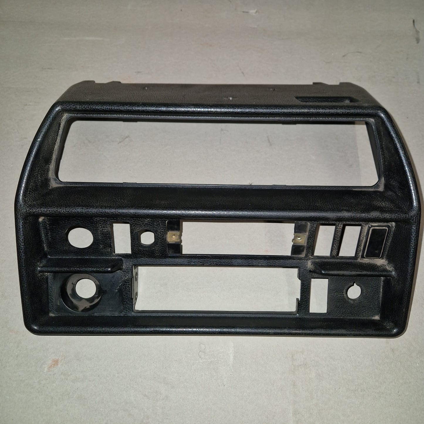 KONSOLE / KOMPL A4616890031