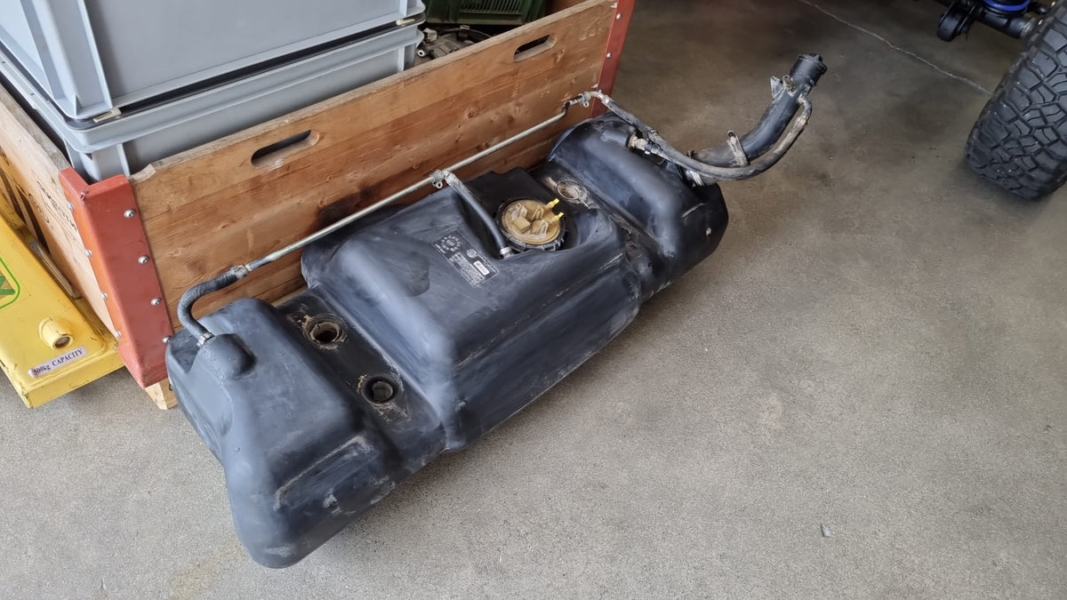 A4614702201 – Réservoir de carburant G300 / G270 – Mercedes/Puch