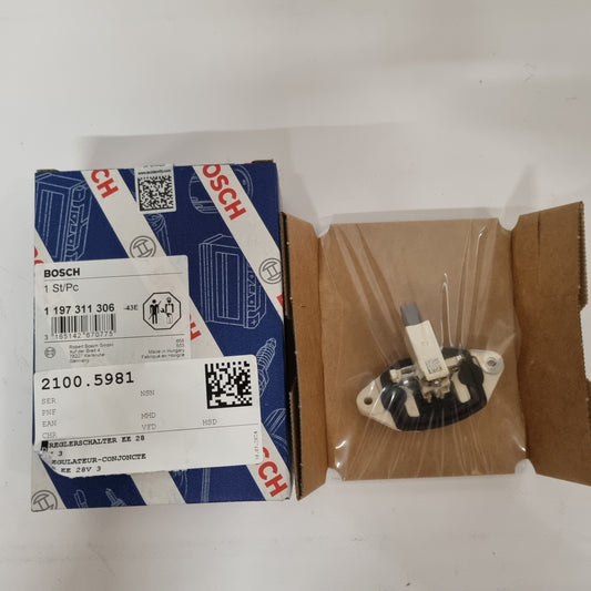REGULATOR SWITCH EE 28V 3 A0021549406