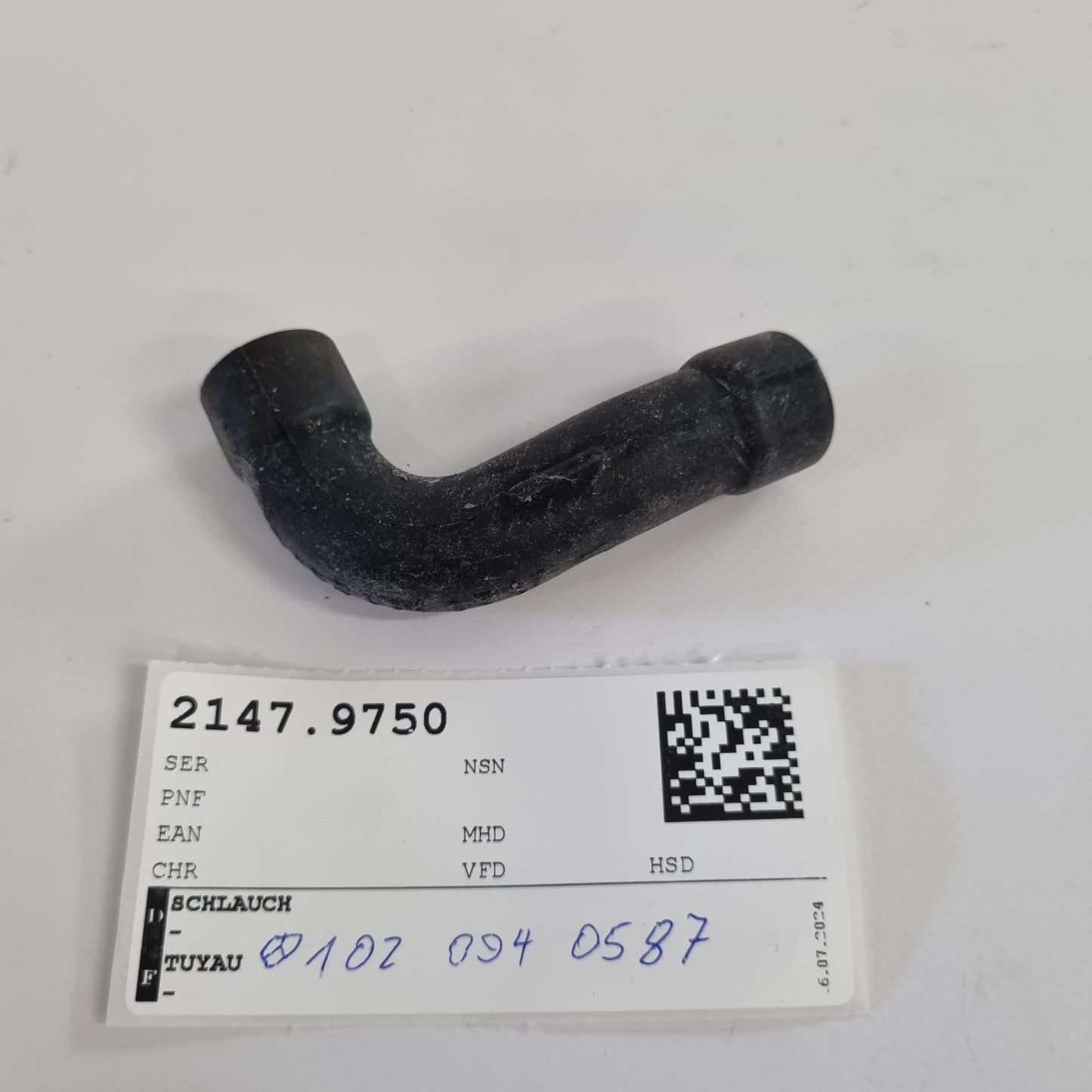 HOSE A1020940587