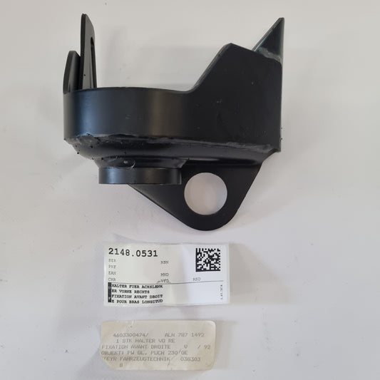 BRACKET FOR AXLE ARM FRONT RIGHT A4603300474