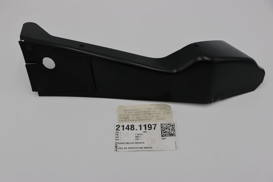 Mudguard right A4615203142