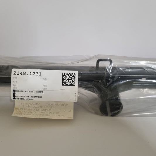 RIGHT SIDE TRIM / COMPLET A4616907462