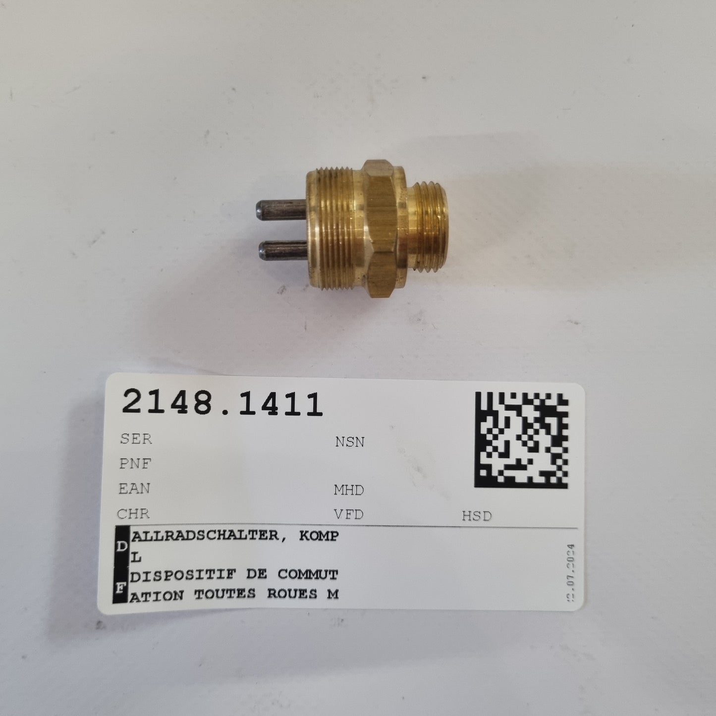 ALL-WHEEL DRIVE SWITCH / COMPLET A0005455011